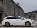 Hyundai i40 Station Wagon CRDi 2011 года (UK)
